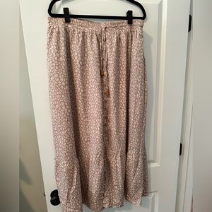 NWOT pink lily maxi skirt